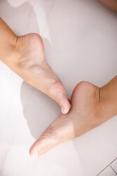 حلوة ومثيرة أليس كيلي