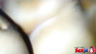 جزائرية سمراء بتغتصب بالخارج من شخص غريب