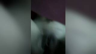 اللبوه بتقوله اهدى يا دكرى عشان اخليك تعرف تنزل لبنك ف ثوانى