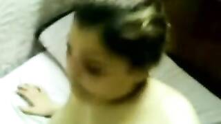 المومس بتقوله ارزع اوى يا عرص كيف كسى اكتر وافشخنى