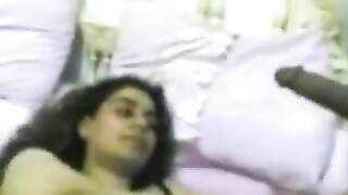 النيك الرايق ونياكه كلها حب وحنيه بين كبلز رايق اوى عاملين فيلم صح الصح