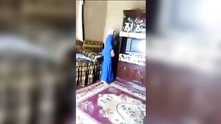 ريم اللبوه شرموطة الجمهوريه بتتناك من زبون يصورها ويفضحها