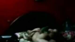 كبيره اه بس كسها بياكلها تتناك نص ساعه من جوزها ولسه عاوزه كمان