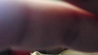 سوسن مفنسه لحبيبها وبيلاعب كسها لحد ما تهيج وتقوله نيك كسى بقا هايجه نار