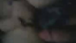 شرشر محجبه مع عشيقها ترفع العبايه وتاخده فى كسها ونيكه من الاخر