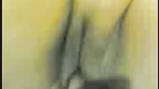 مربربه لبوه جامده اوى وشوية منيكه ونيك على كيفك