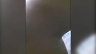 رحاب فاشخه نفسها فى الحمام اودام الكاميرا ومقطعه كسها لعب وشرمطه