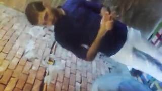 لعيون نسوانجى وواد ابن حرام ماسك خطيبته تفريش وتسخين فاجر