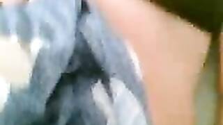 لبوه مومس جامده بجسم ابن متناكه تتناك وتكيف نياكها بليله حمرا حلوه