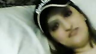 متناكه جامده كيوت اوى مع عشيقها واحلى ملاطفه ومناغشه وشرمطه